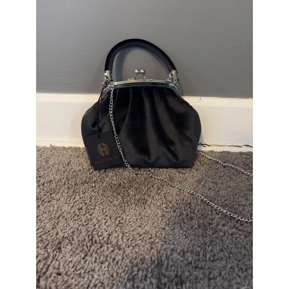 House of‎ Harlow 1960 Black velvet Kiss Lock Top Handle Clutch Crossbody NWT
